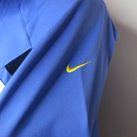 Nike Track Jacket Light Blue Size 12-14 - Picture 2 of 8